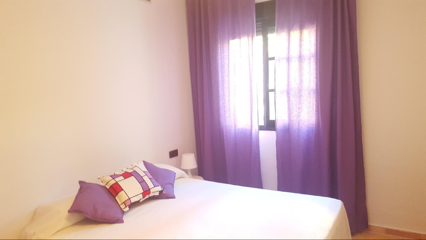 Apartamentos Dona Lola เซบีญา ภายนอก รูปภาพ