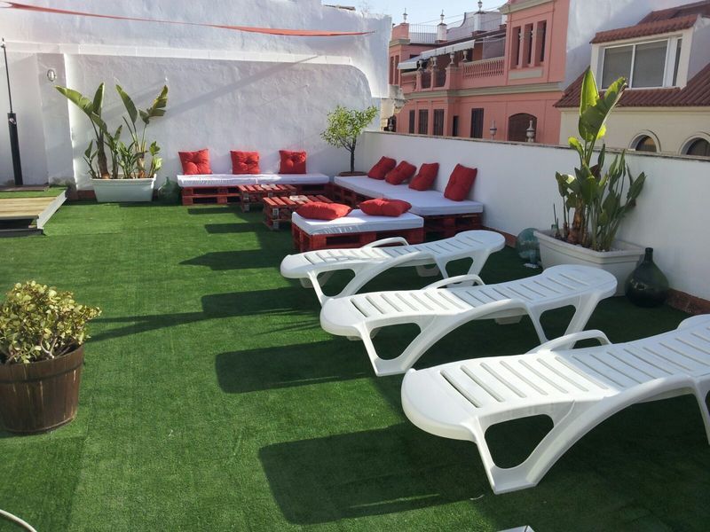 Apartamentos Dona Lola เซบีญา ภายนอก รูปภาพ